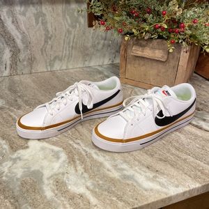 Nike Women’s Court Legacy Next Nature Shoe
